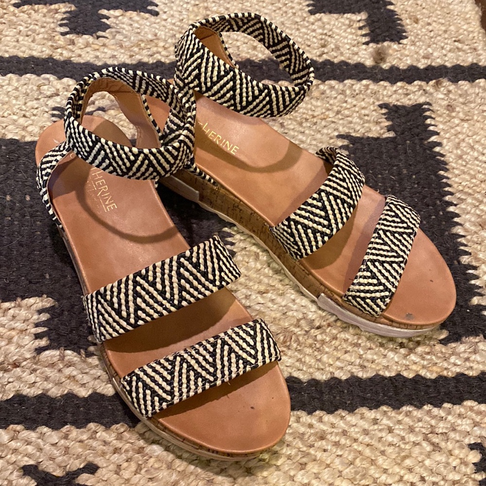 CATHERINE Catherine Malandrino blk/natural raffia sandals  - 10